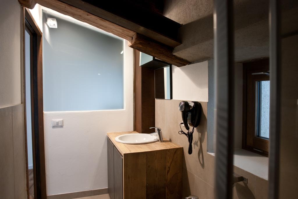 Bnb 1504 Oulx Buitenkant foto